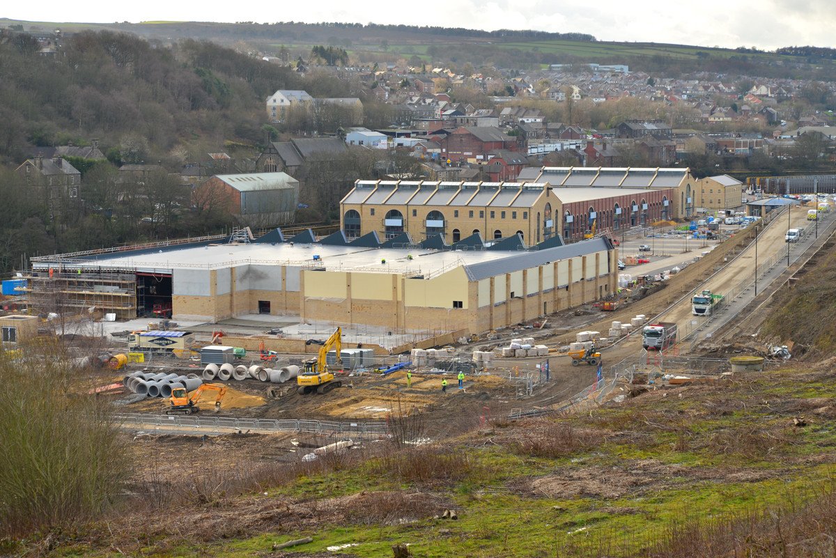 Fox Valley Set to Open - Met Consultancy Group